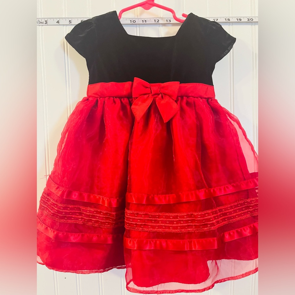 Elegant Red and Black Dress with Bow